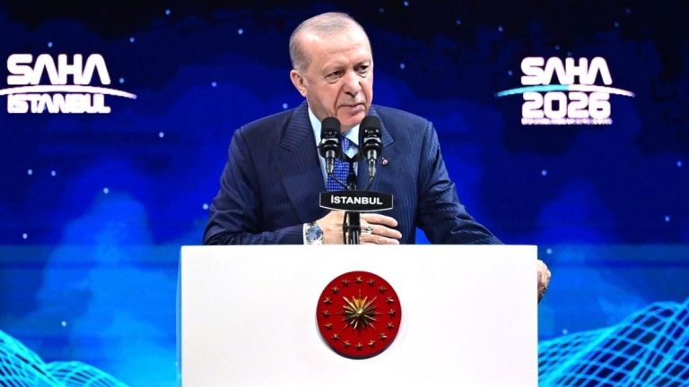 Erdoğan: Ülkemize göz dikenin bileğini bükecek güçteyiz SAHA 2026’da mesaj