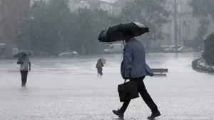 Meteoroloji ve AKOM uyardı: Hafta sonu sıcaklık düşüyor, sağanak geliyor